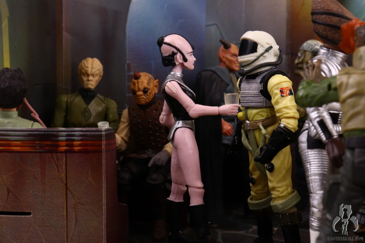 REVIEW AND PHOTO GALLERY: Star Wars The Legacy Collection (Red
