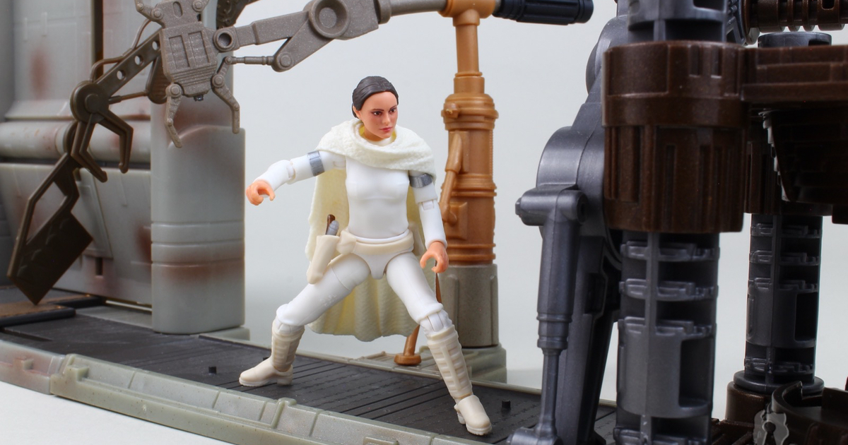 REVIEW AND PHOTO GALLERY: Star Wars Vintage Collection VC383