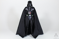 Star Wars The Black Series Darth Vader 01