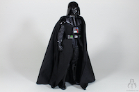 Star Wars The Black Series Darth Vader 01