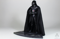 Star Wars The Black Series Darth Vader 01