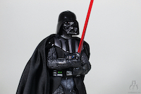 Star Wars The Black Series Darth Vader 01