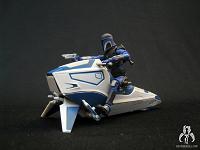 Star Wars Shadows Of The Dark Side Mandolorian Speeder with Mandolorian Warrior