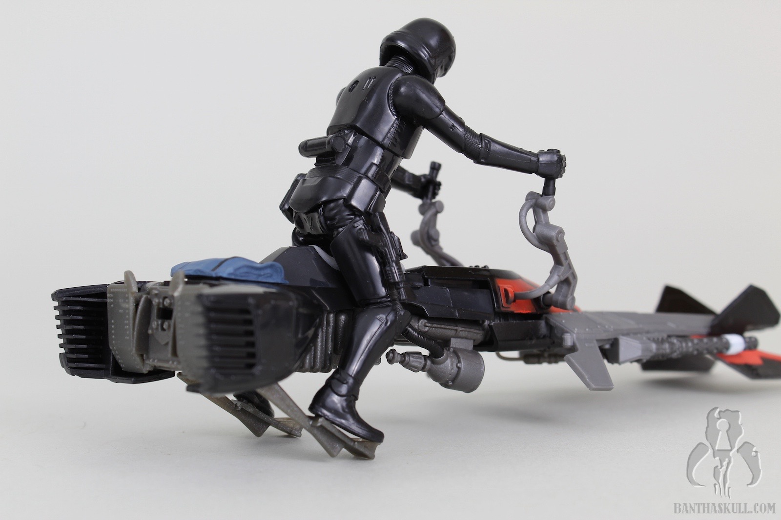 Star Wars Force Awaken Elite Speeder Bike & Special Editon StormTrooper Figure