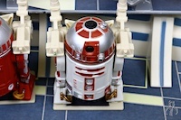 R2-M5