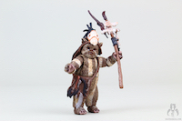Star Wars Vintage Collection Logray (Ewok Medicine Man) VC55