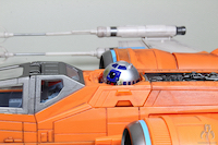 Star Wars Vintage Collection Poe Dameron’s X-Wing Fighter