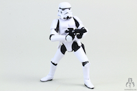 Star Wars Vintage Collection Luke Skywalker (Stormtrooper) VC169