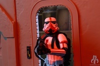 Star Wars Vintage Collection Incinerator Trooper & Grogu