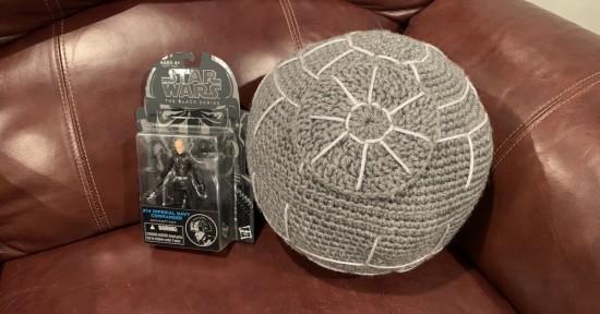https://www.banthaskull.com/images/news/twitter_give_away_death_star.jpg